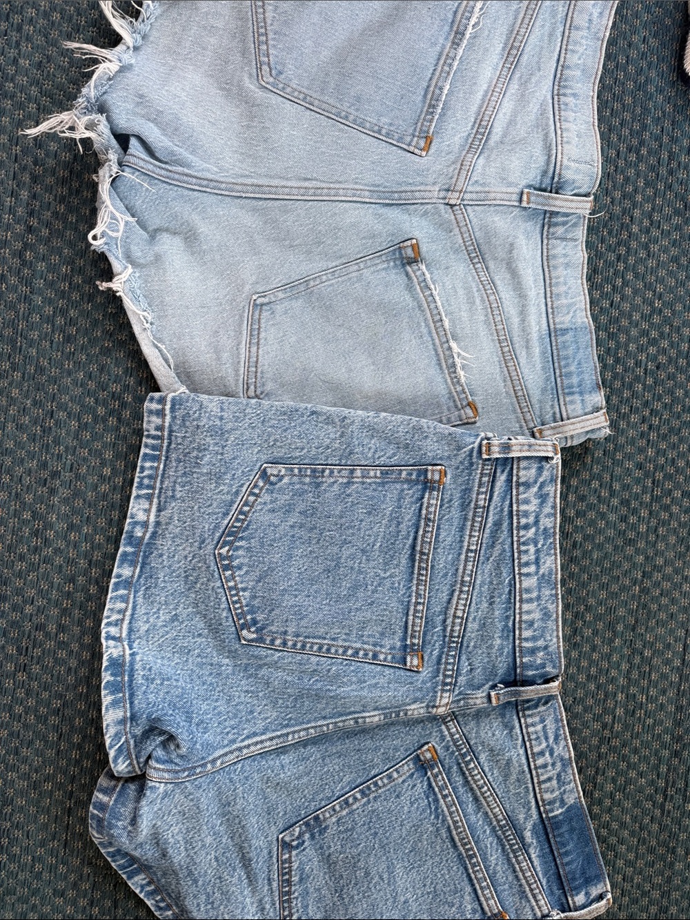 Abercrombie & Fitch Mom Shorts - Picture 4 of 6